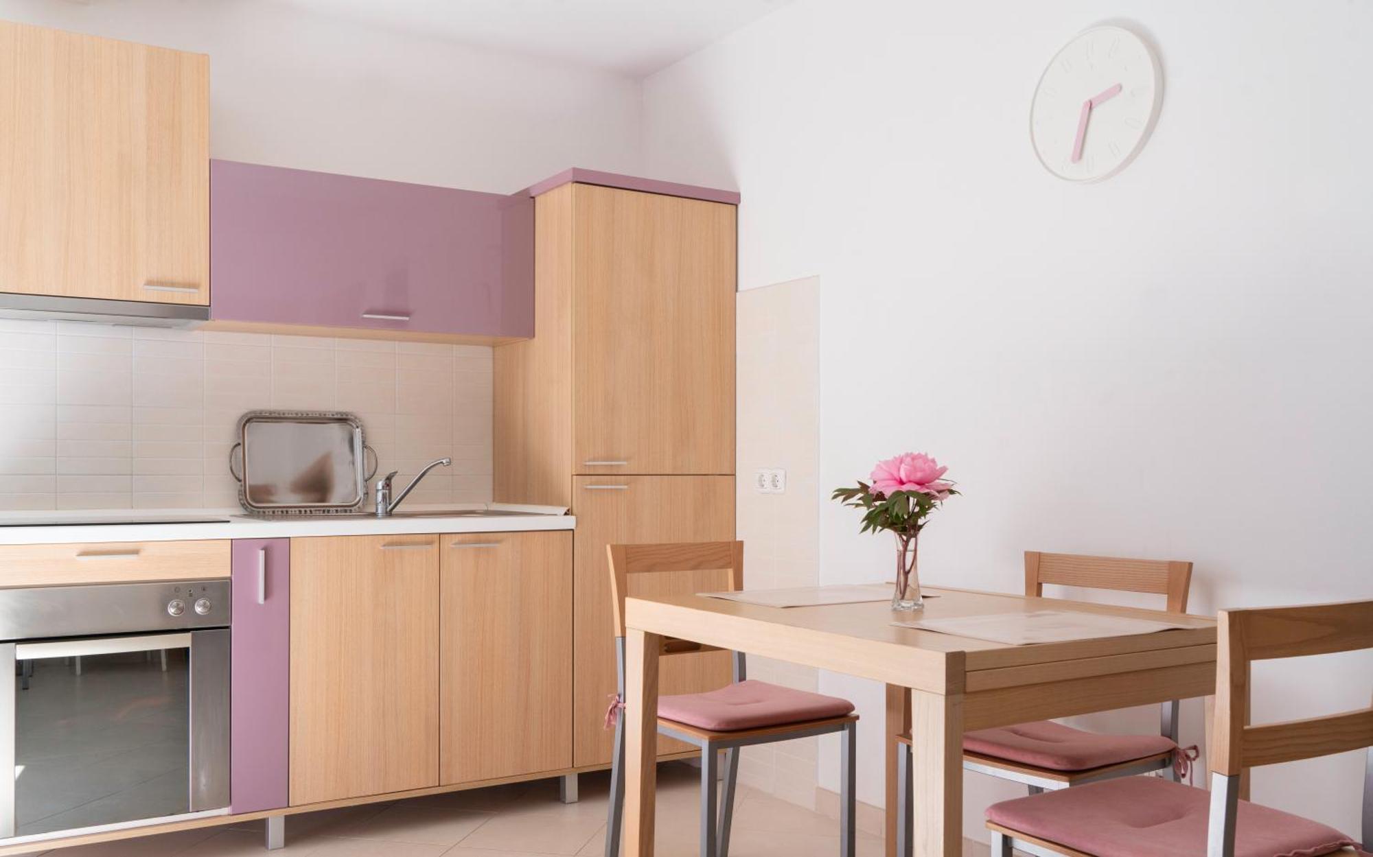 Apartments Lila Крес Екстериор снимка